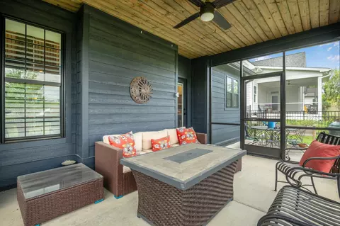 Exterior - 4165 Barnsley Loop, Ooltewah, TN 37363 photo 5 of 8