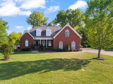 5010 Macarthur Ave, Murfreesboro, TN 37129