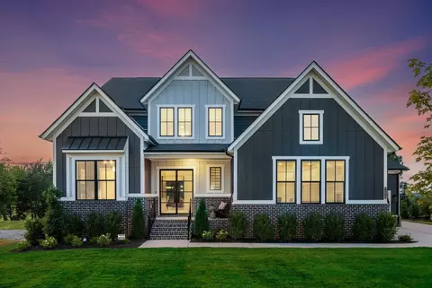 3212 Hunziker Ln, Fairview, TN 37062