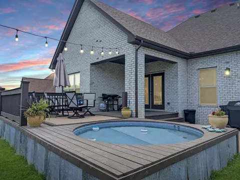 1031 Caballo Trl, Gallatin, TN 37066