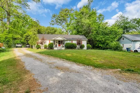 1006 Evins St, Manchester, TN 37355