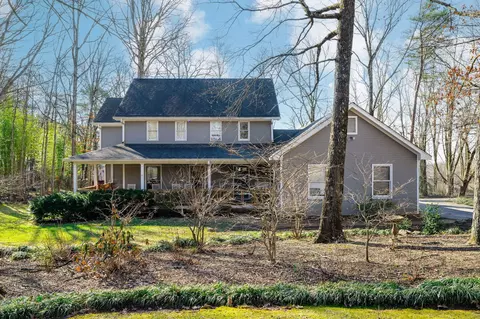 2922 Kell Rd, Signal Mountain, TN 37377