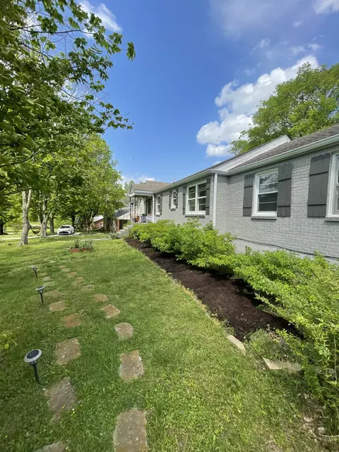 4418 Saunders Ave, Nashville, TN 37216