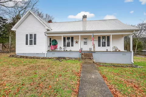 5815 Bradyville Rd, Bradyville, TN 37026