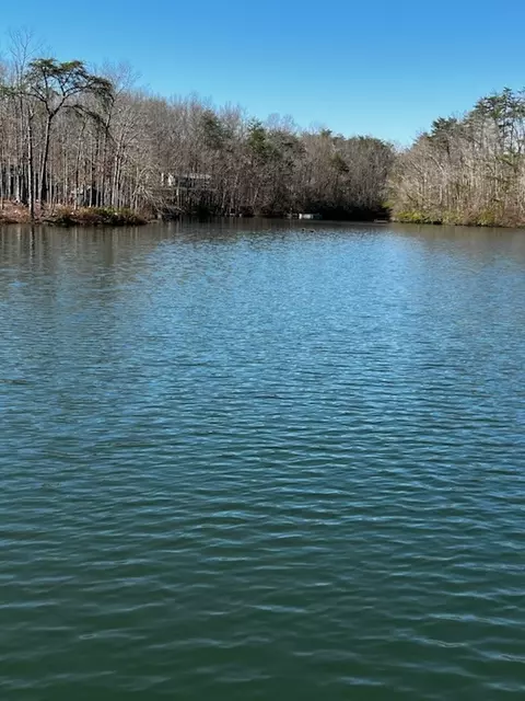 0 Crystal Pt, Monterey, TN 38574