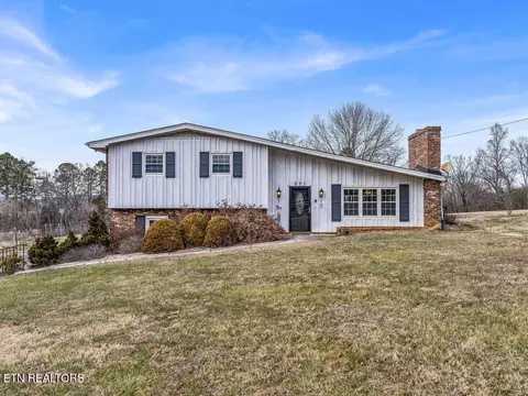 221 Brakebill Rd, Knoxville, TN 37924