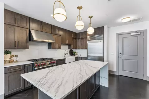 1616 W End Ave #2303, Nashville, TN 37203