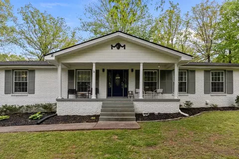 Exterior - 106 Canary Dr, Dickson, TN 37055 photo 3 of 12