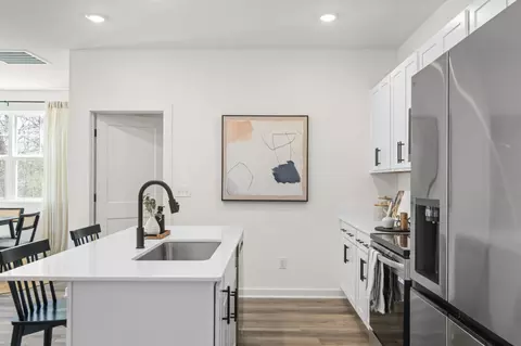 Kitchen - 222 Reece Rd, Baxter, TN 38544 photo 3 of 6