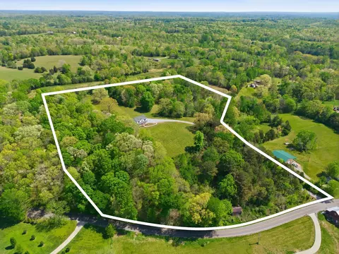 985 Furnace Hollow Rd, Dickson, TN 37055