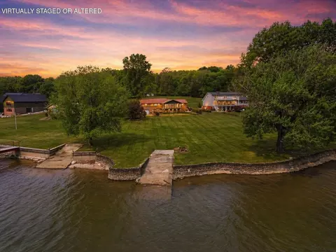 2051 Linwood Cir #19, Soddy Daisy, TN 37379