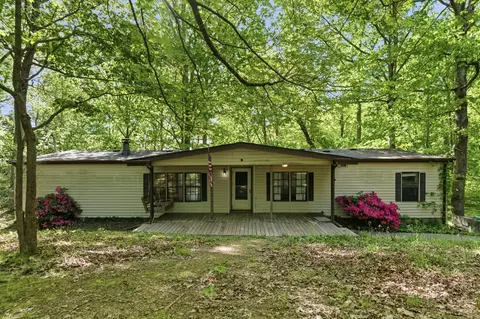 1020 Peery Cir, Kingston Springs, TN 37082