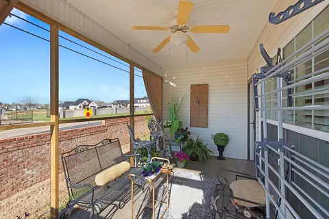 Exterior - 99 Emerald Ridge Cv, Jackson, TN 38305 photo 2 of 4