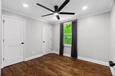 Bedroom - 203 22nd Ave E, Springfield, TN 37172 photo 2 of 2