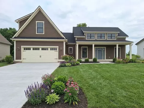 3213 Stonehorn Dr, Bell Buckle, TN 37020