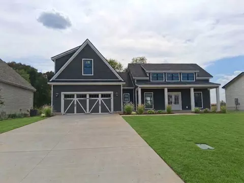 3213 Stonehorn Dr, Bell Buckle, TN 37020