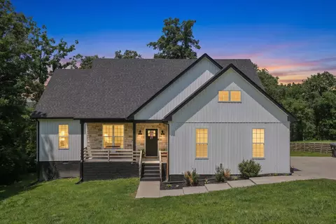 245 Hickory Ridge Ln, Hartsville, TN 37074