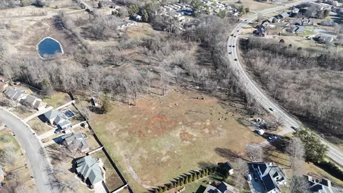 3187 N Thompson Ln, Murfreesboro, TN 37129