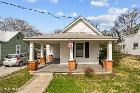 215 N Front St, Rockwood, TN 37854