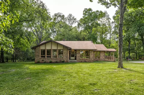 584 Shirley Rd, Smyrna, TN 37167