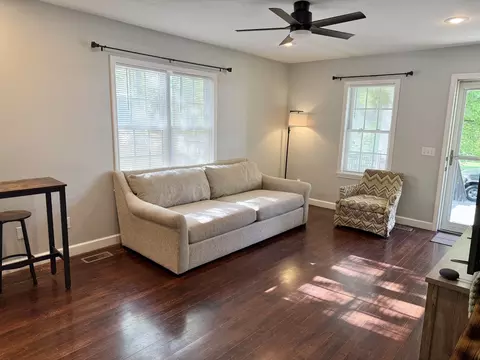 Living - 413 W 5th St, Dickson, TN 37055 photo 2 of 2