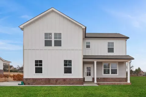 828 Averitt Ln, Lebanon, TN 37087