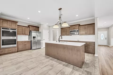 1529 Kestrel Dr, Clarksville, TN 37040