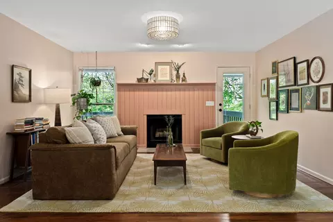 1240 Brenner Dr, Nashville, TN 37221