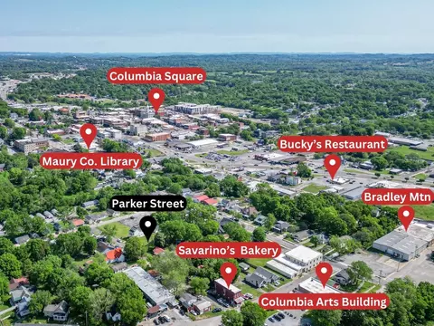 2 Parker St # B, Columbia, TN 38401