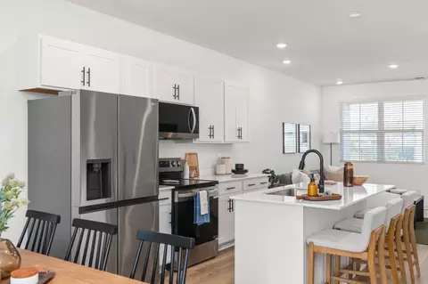 1108 Marlowe Lndg, Nashville, TN 37207