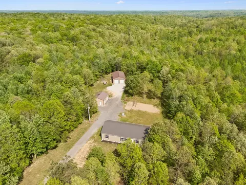 2901 Campground Hollow Rd, Nunnelly, TN 37137