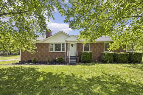 513 Cumberland Ave, Tullahoma, TN 37388