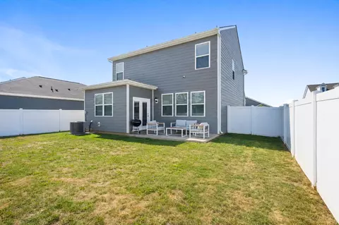 207 River Forest Dr, Chapel Hill, TN 37034