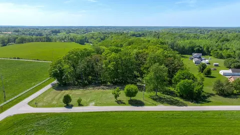 101 Riggs Rd, Portland, TN 37148