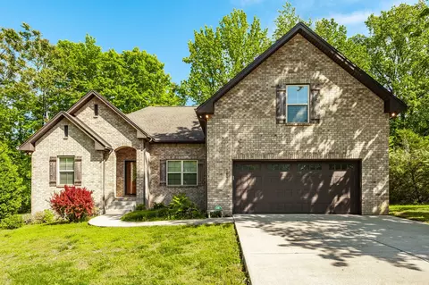 100 Tanglewood Ln, Springfield, TN 37172