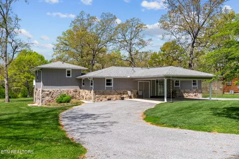 3008 Seminole Loop, Crossville, TN 38572