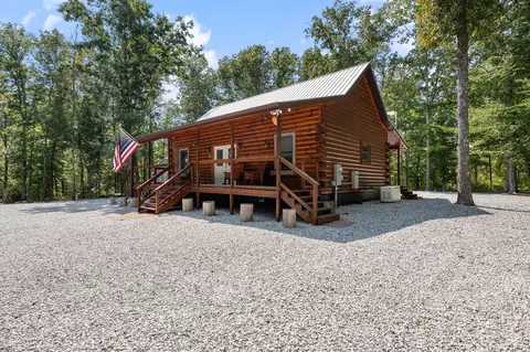 6095 Old Highway 13, Hurricane Mills, TN 37078
