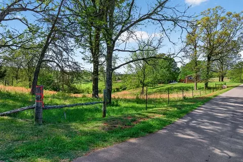 Exterior - 515 Jericho Rd, Quebeck, TN 38579 photo 4 of 8