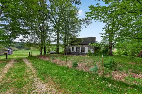 Exterior - 515 Jericho Rd, Quebeck, TN 38579 photo 1 of 8