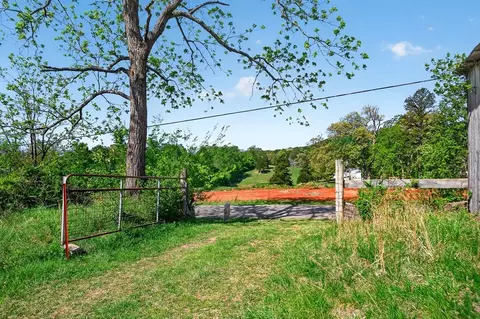 Exterior - 515 Jericho Rd, Quebeck, TN 38579 photo 6 of 8