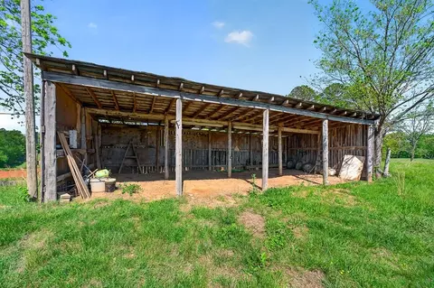 Exterior - 515 Jericho Rd, Quebeck, TN 38579 photo 7 of 8