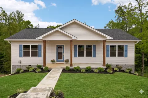 551 Skyview Dr, Ashland City, TN 37015