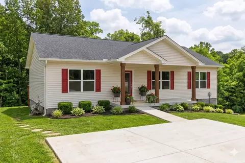 553 Skyview Dr, Ashland City, TN 37015