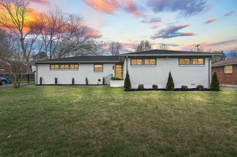 2828 Barclay Dr, Nashville, TN 37206