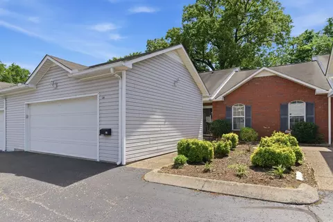 3911 Dodson Chapel Rd #16, Hermitage, TN 37076
