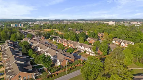 2427 Queens Lace Trl, Chattanooga, TN 37421