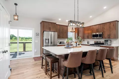 Kitchen - 5931 Buffalo Valley Rd, Baxter, TN 38544 photo 1 of 8