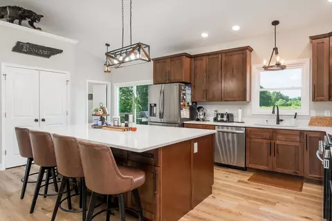 Kitchen - 5931 Buffalo Valley Rd, Baxter, TN 38544 photo 3 of 8