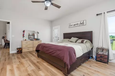 Bedroom - 5931 Buffalo Valley Rd, Baxter, TN 38544 photo 2 of 6