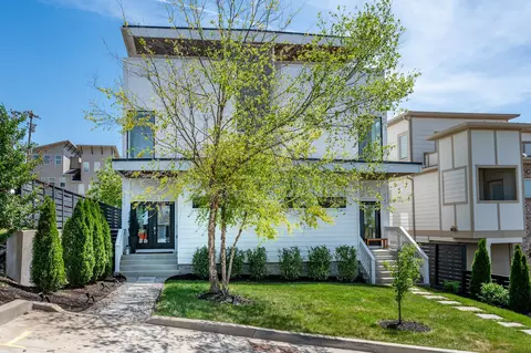 414 37th Ave N # B, Nashville, TN 37209